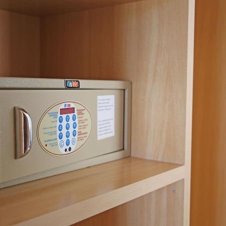 Apartamentos Playa Sol Es Canar  Room photo
