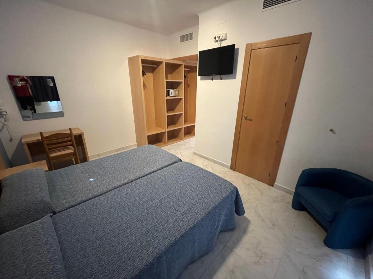 Apartamentos Playa Sol Es Canar  Exterior photo