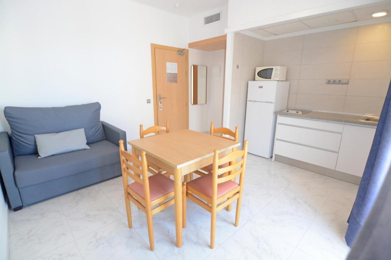 Apartamentos Playa Sol Es Canar  Exterior photo