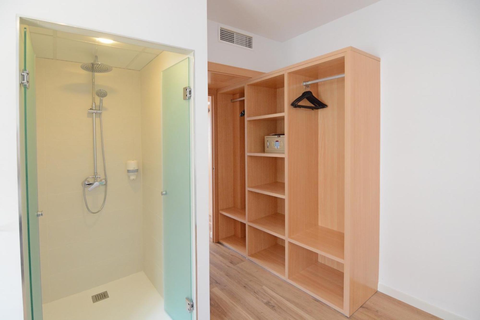 Apartamentos Playa Sol Es Canar  Room photo
